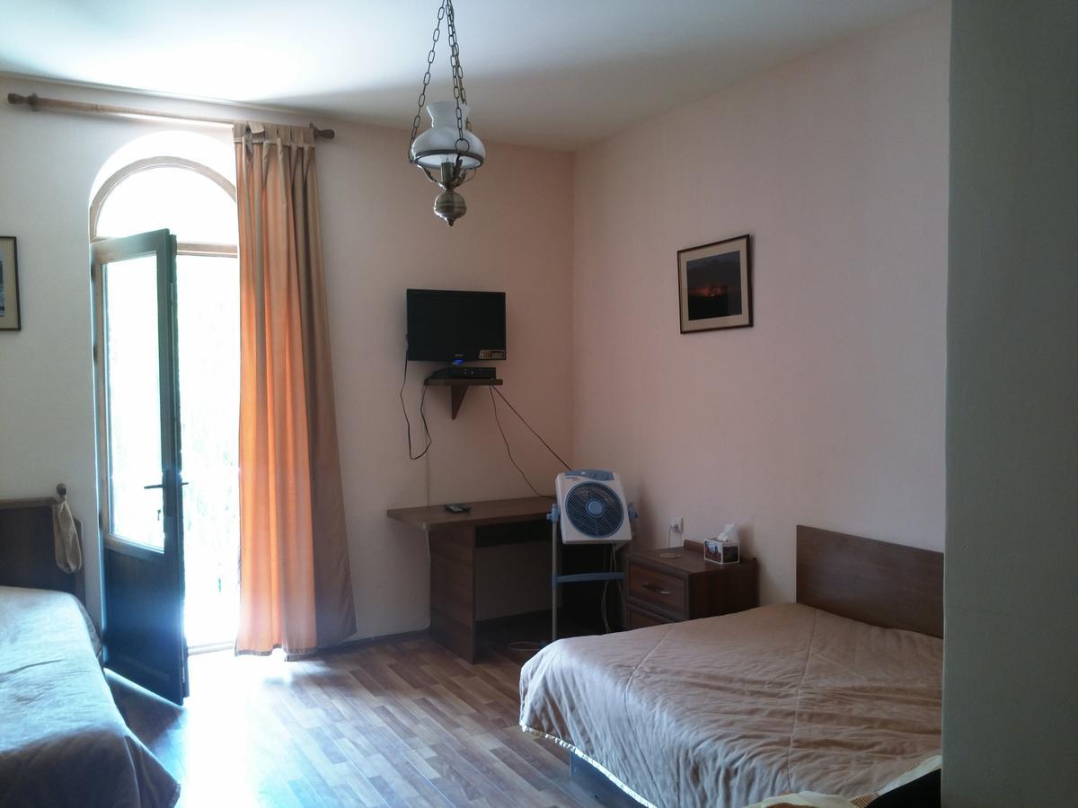 Noravank'S Hotel Areni Εξωτερικό φωτογραφία